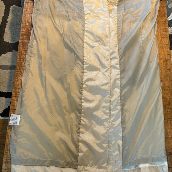 Vintage British Mist Trench Coat Shimmering Champagne Rain Size 12 Petite - Picture 16 of 16